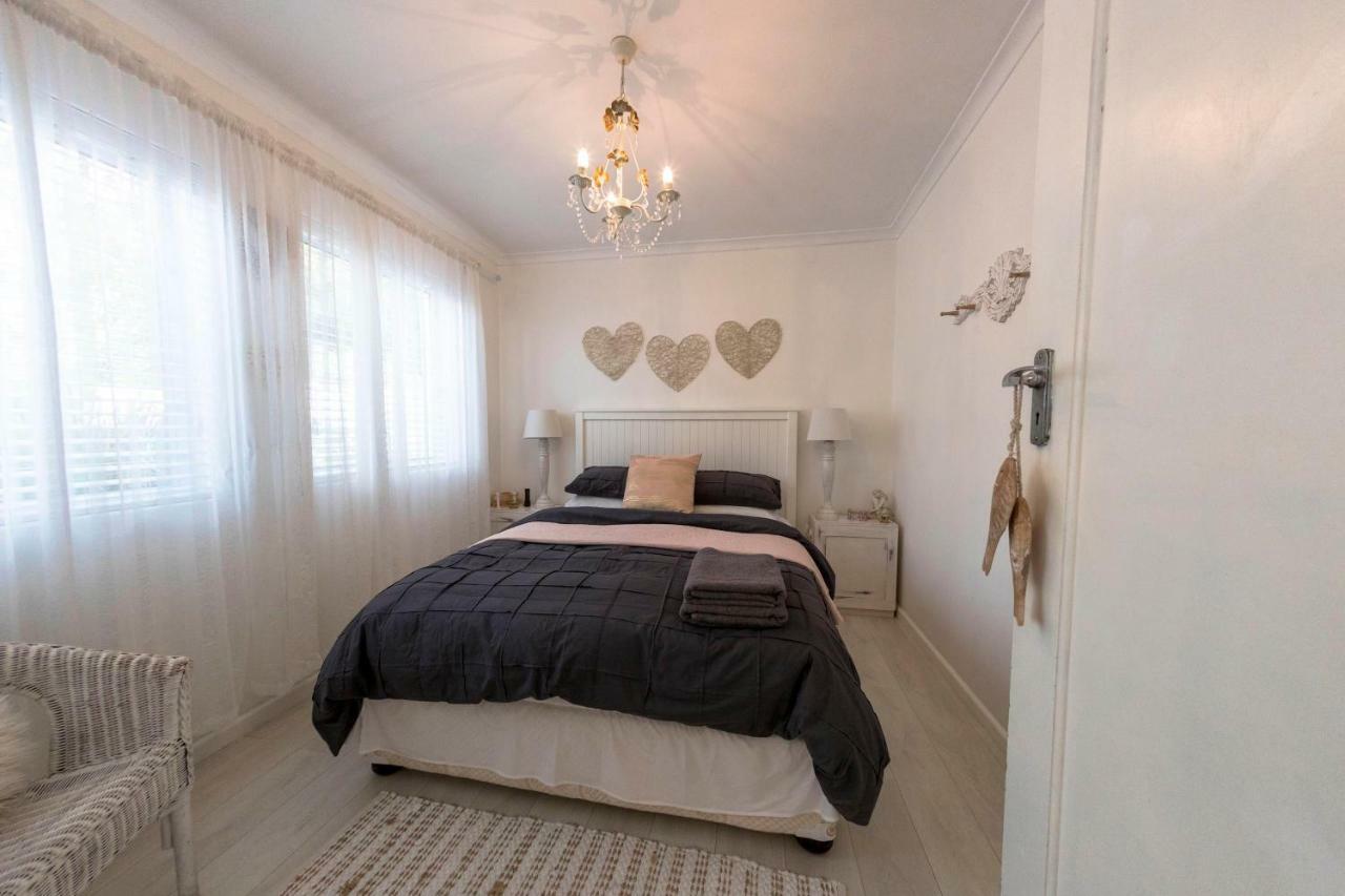 Palm Villa Cottage Комметьи Экстерьер фото